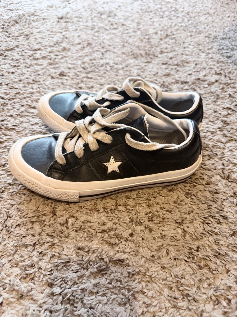 Converse Kids Black and White Star Low-Top Sneakers